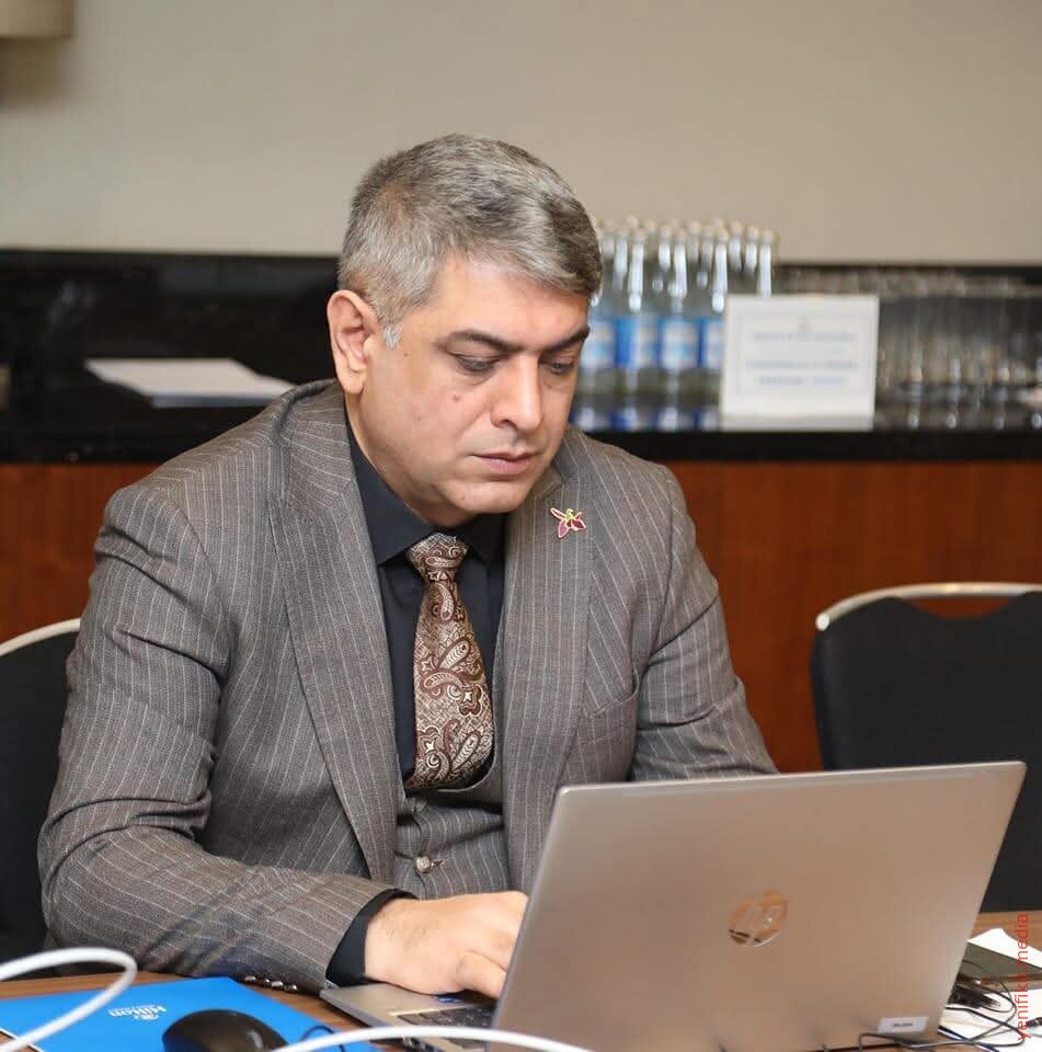 Alyaska müzakirəsi: Siyasi səhnənin yeni söz-söhbəti -
