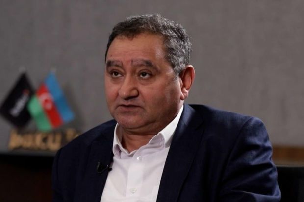 Böyük yaddaşın açarı: Öyrənmək və kitab oxumaq- Etibar Əliyev yazır