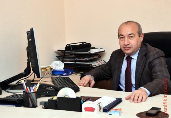 Tramp üçtərəfli sammit istisna etmir – Politoloq ehtimalları şərh etdi