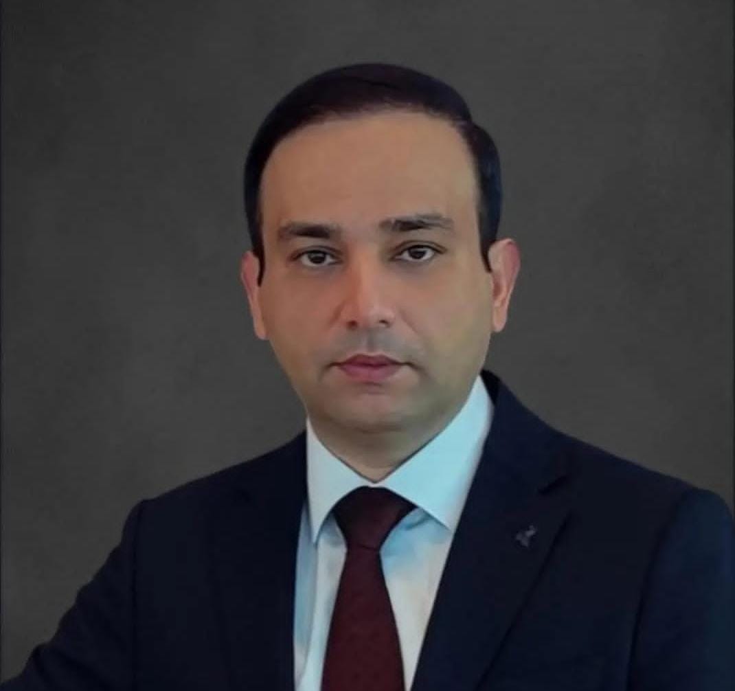 Tarixi bilməyənlər susmalıdır, ya da şərəfsizlik etməməlidir.