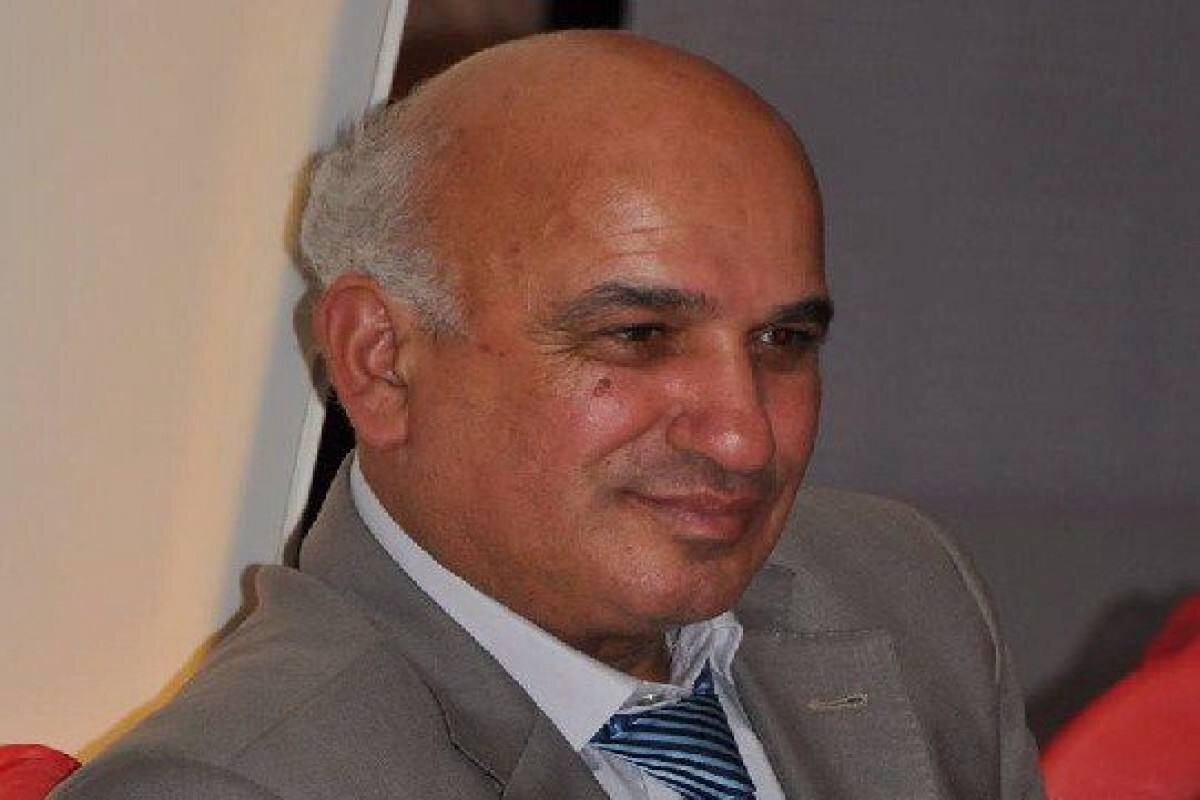 Şair Kəramət Şükürovun küçədə meyidi tapılıb