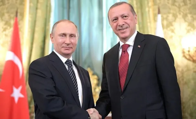 Putin və Ərdoğan Ukrayna üzrə danışıqları müzakirə edib