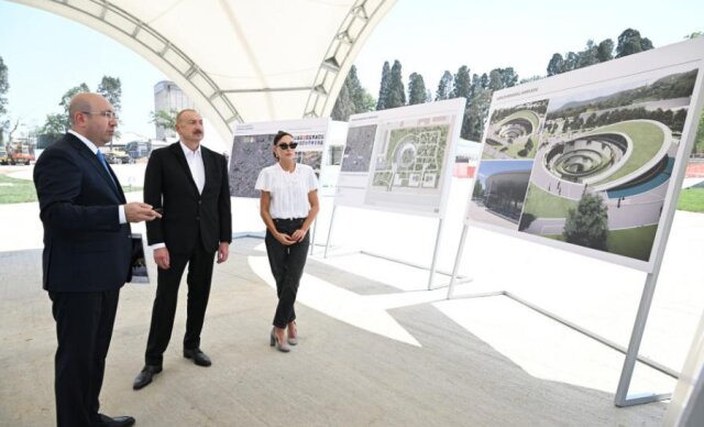 İlham Əliyev və Mehriban Əliyeva Gәncә Memorial Kompleksində görülən işlərlə tanış olublar