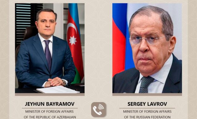 Ceyhun Bayramov ilə Sergey Lavrov regional və beynəlxalq təhlükəsizlik məsələlərini müzakirə edib