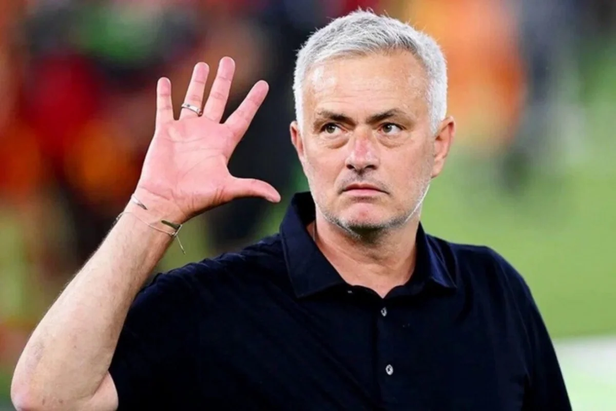 Mourinyo məğlubiyyətlə barışmır : - "Daha güclü bir komandaya uduzduq"