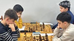 AHİTA məktəblilər arasında şahmat yarısı keçirdi